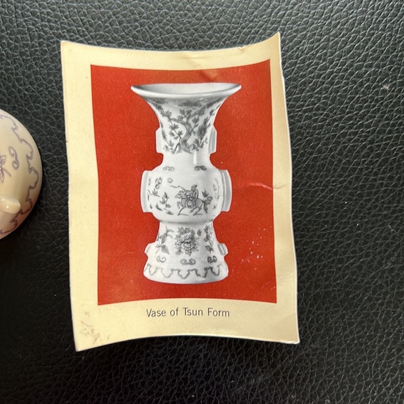 Mini Franklin Mint 1980 FP Treasures of the Imperial Dynasties Vase Cream Rider - Picture 5 of 9